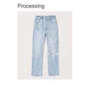 Abercrombie & Fitch “The Ankle Straight Ultra High Rise”